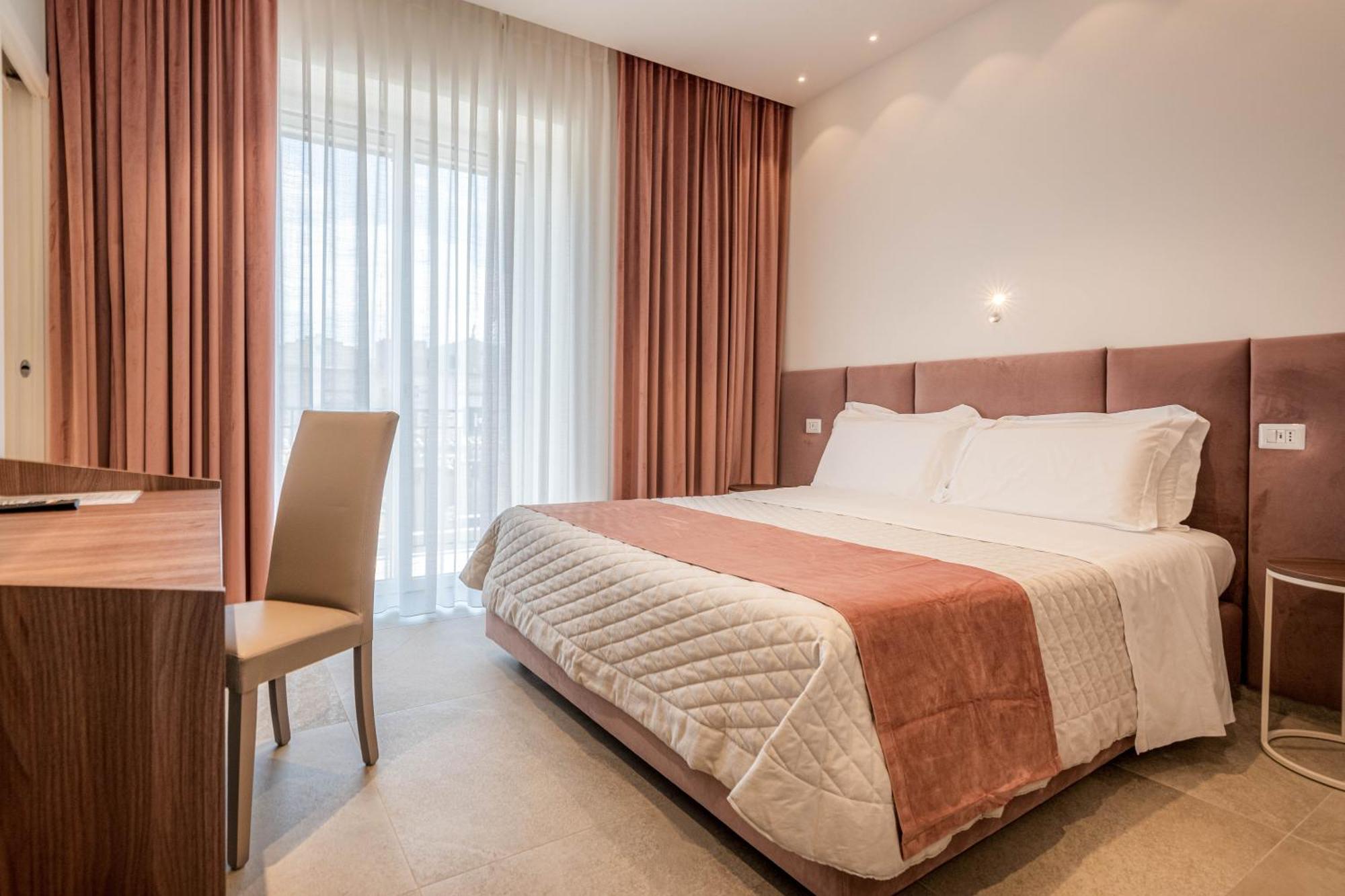 Profumi Di Primavera Luxury Rooms & Suite Matera Bagian luar foto